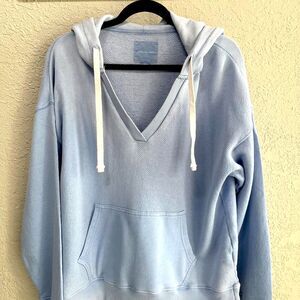 American Eagle Light Blue French Terry Hoodie – Size M, Relaxed Fit, V-Neck